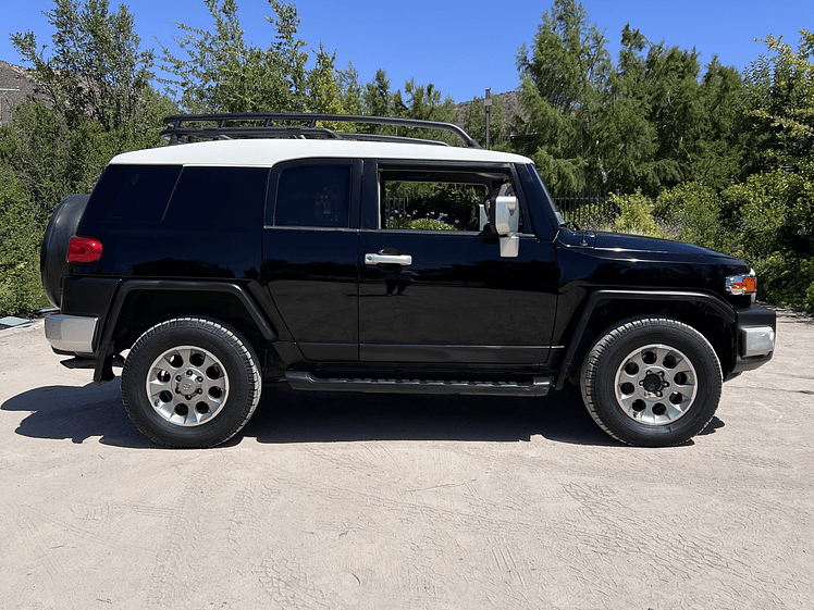 Toyota FJ Crusier Top de Linea / Año 2013 18