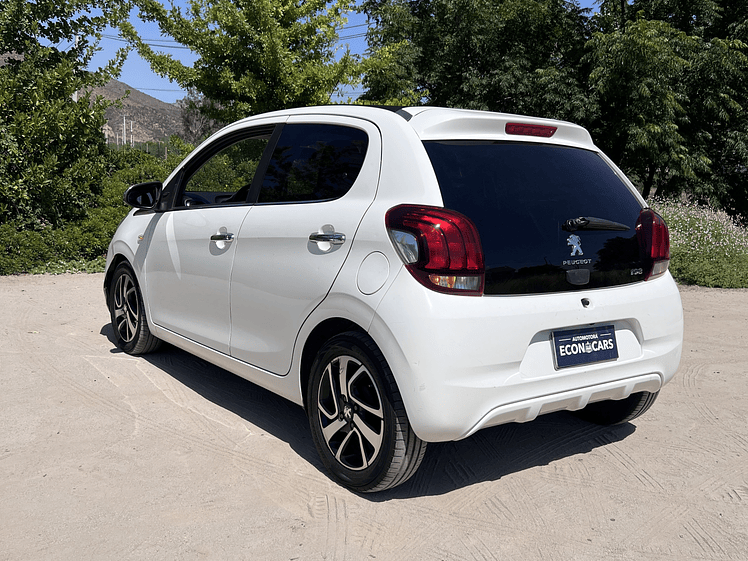 Peugeot 108 Cabriolet / Año 2017 3
