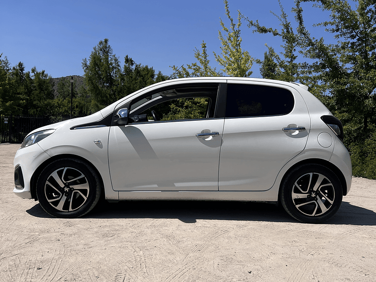 Peugeot 108 Cabriolet / Año 2017 14