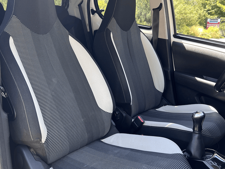 Peugeot 108 Cabriolet / Año 2017 23