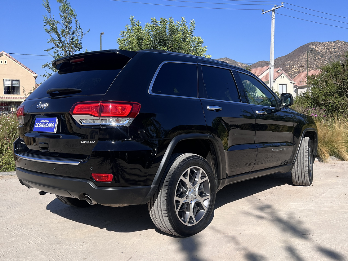 Jeep Grand Cherokee Limited / Año 2022 16