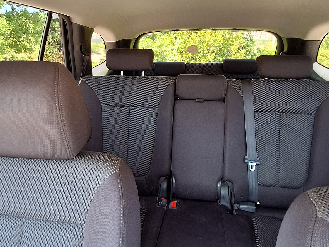 Hyundai Santa Fe / Año 2012 12