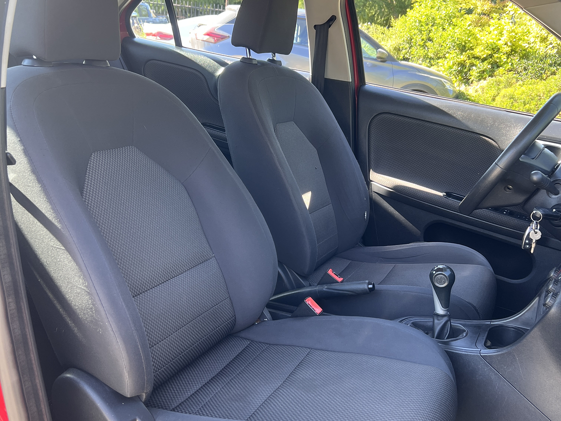 MG 3 Comfort / Año 2015 8