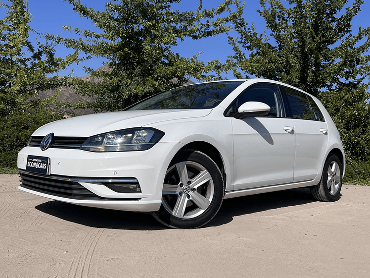 Volkswagen Golf AT / Año 2018 2