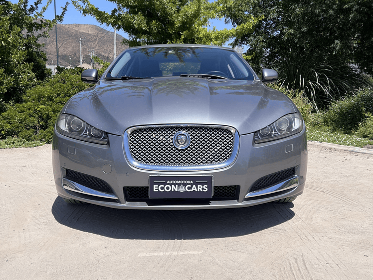 Jaguar XF 3.0 / Año 2013 3