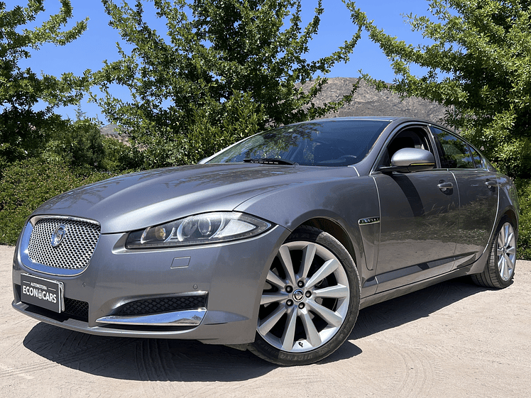 Jaguar XF 3.0 / Año 2013 1