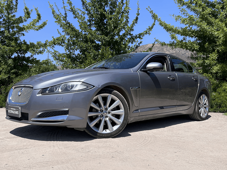 Jaguar XF 3.0 / Año 2013 11