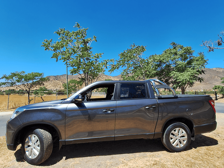 Ssangyong Grand Musso Diesel / Año 2022 5