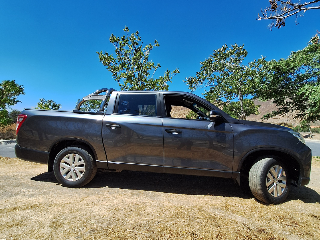 Ssangyong Grand Musso Diesel / Año 2022 13