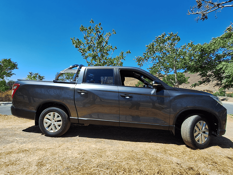 Ssangyong Grand Musso Diesel / Año 2022 13