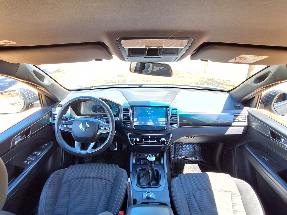 Ssangyong Grand Musso Diesel / Año 2022 16