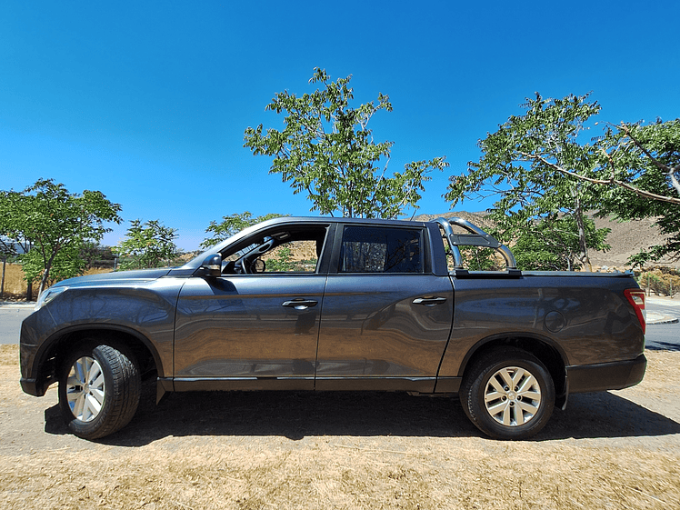 Ssangyong Grand Musso Diesel / Año 2022 17