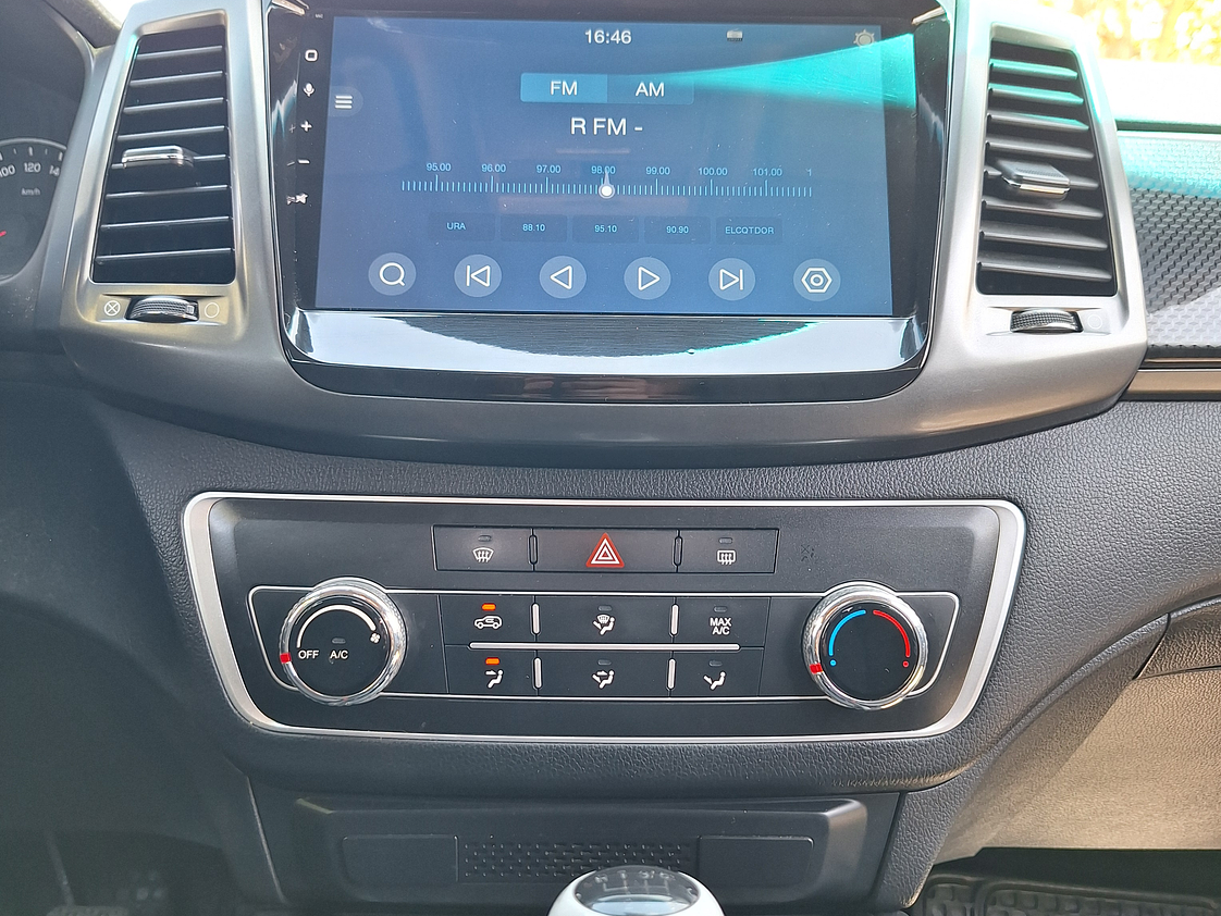 Ssangyong Grand Musso Diesel / Año 2022 21