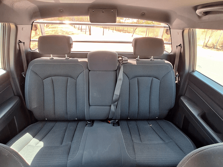 Ssangyong Grand Musso Diesel / Año 2022 29