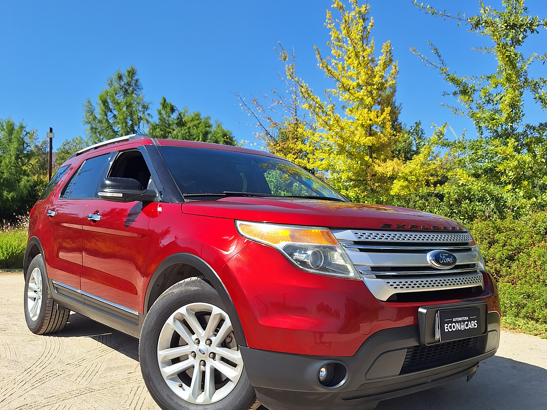 Ford Explorer XLT 3.5 / Año 2014 4