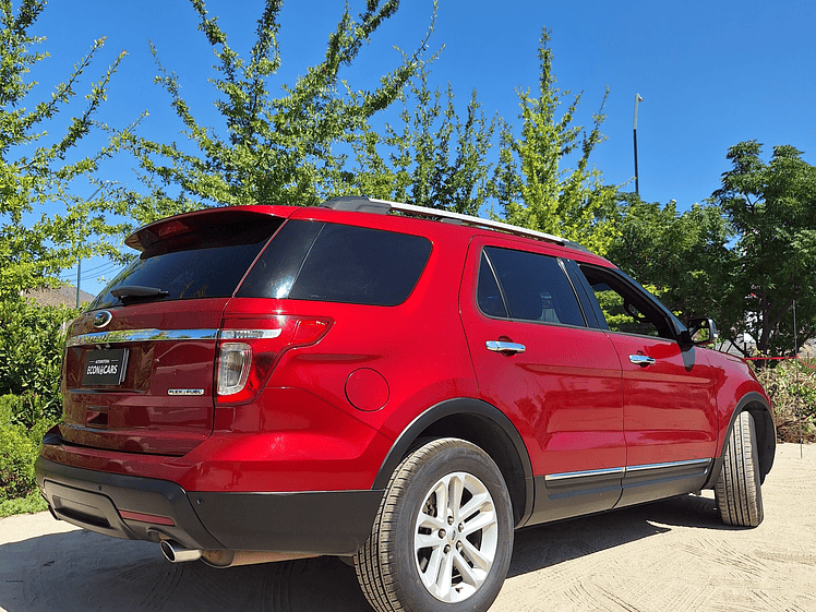 Ford Explorer XLT 3.5 / Año 2014 10