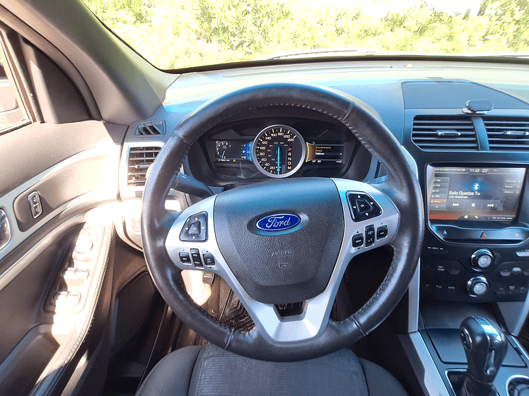 Ford Explorer XLT 3.5 / Año 2014 19