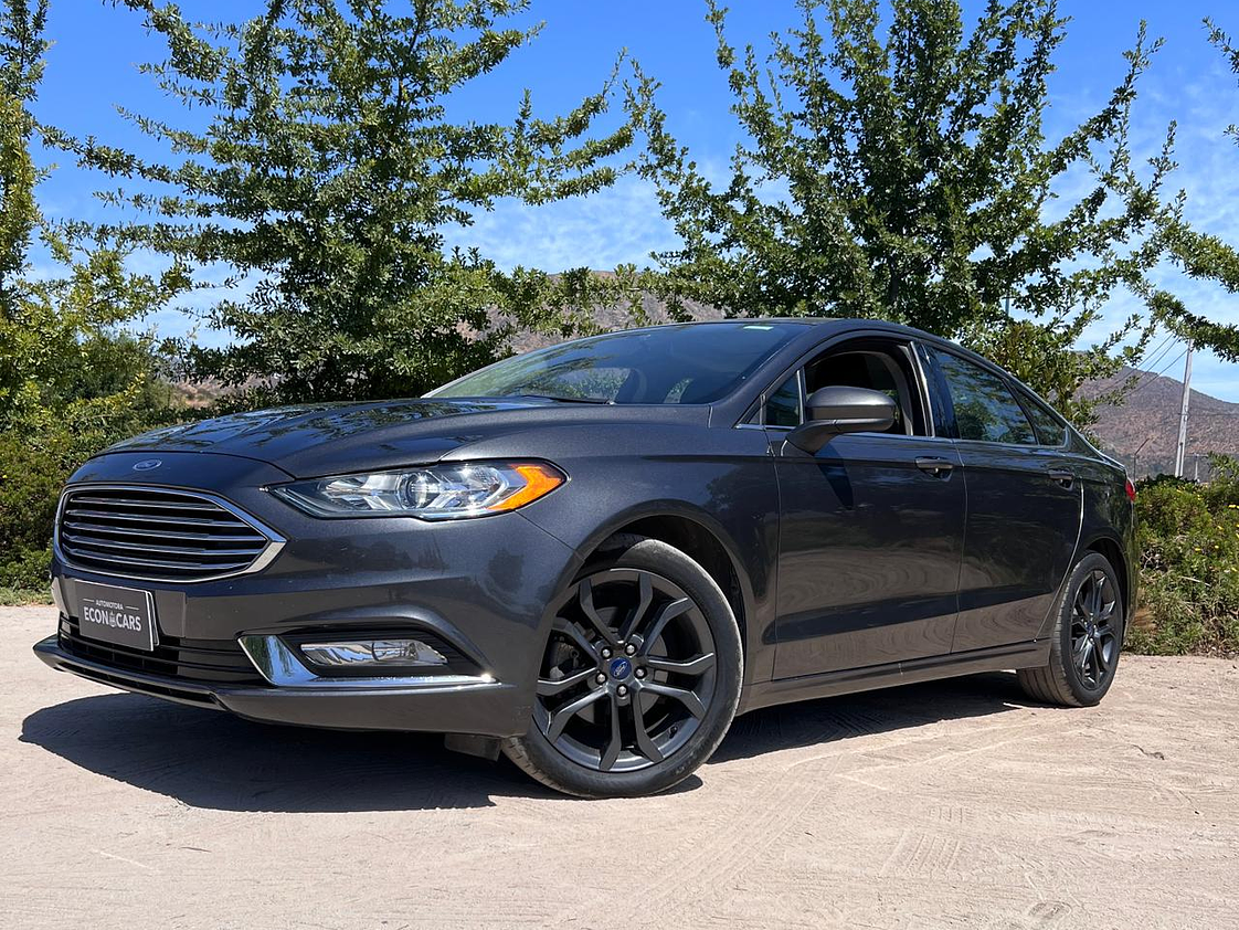 Ford Fusion SE 2.5 / Año 2018 1