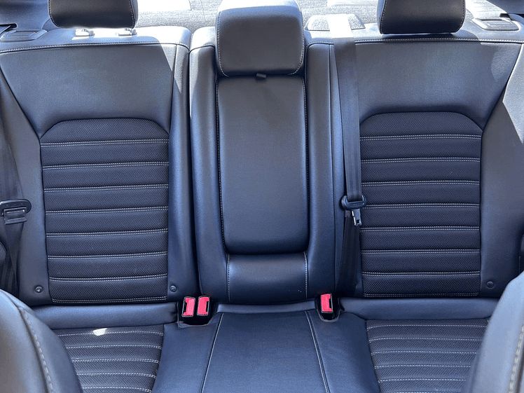 Ford Fusion SE 2.5 / Año 2018 14