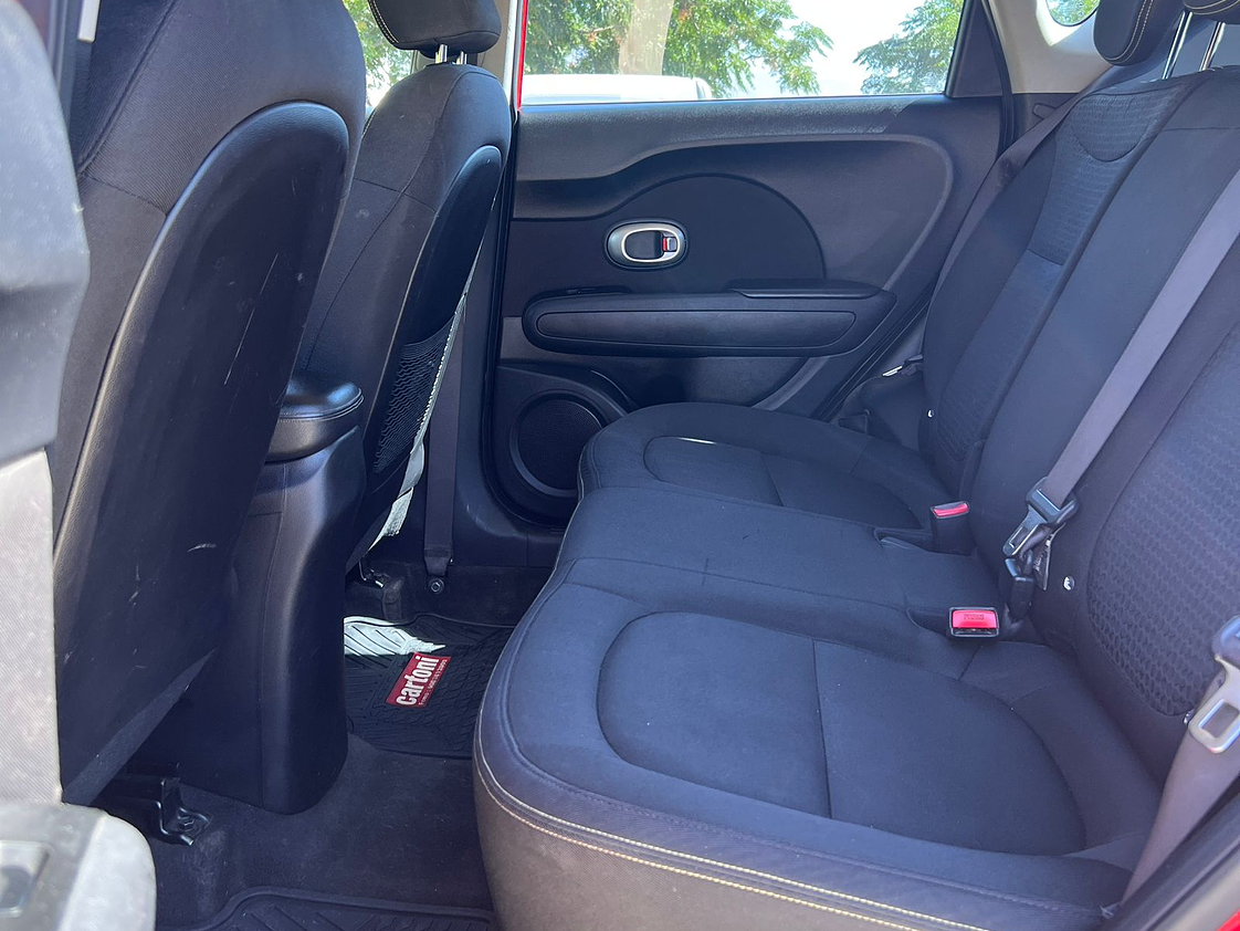 Kia Soul EX 1.6 / Año 2016 11
