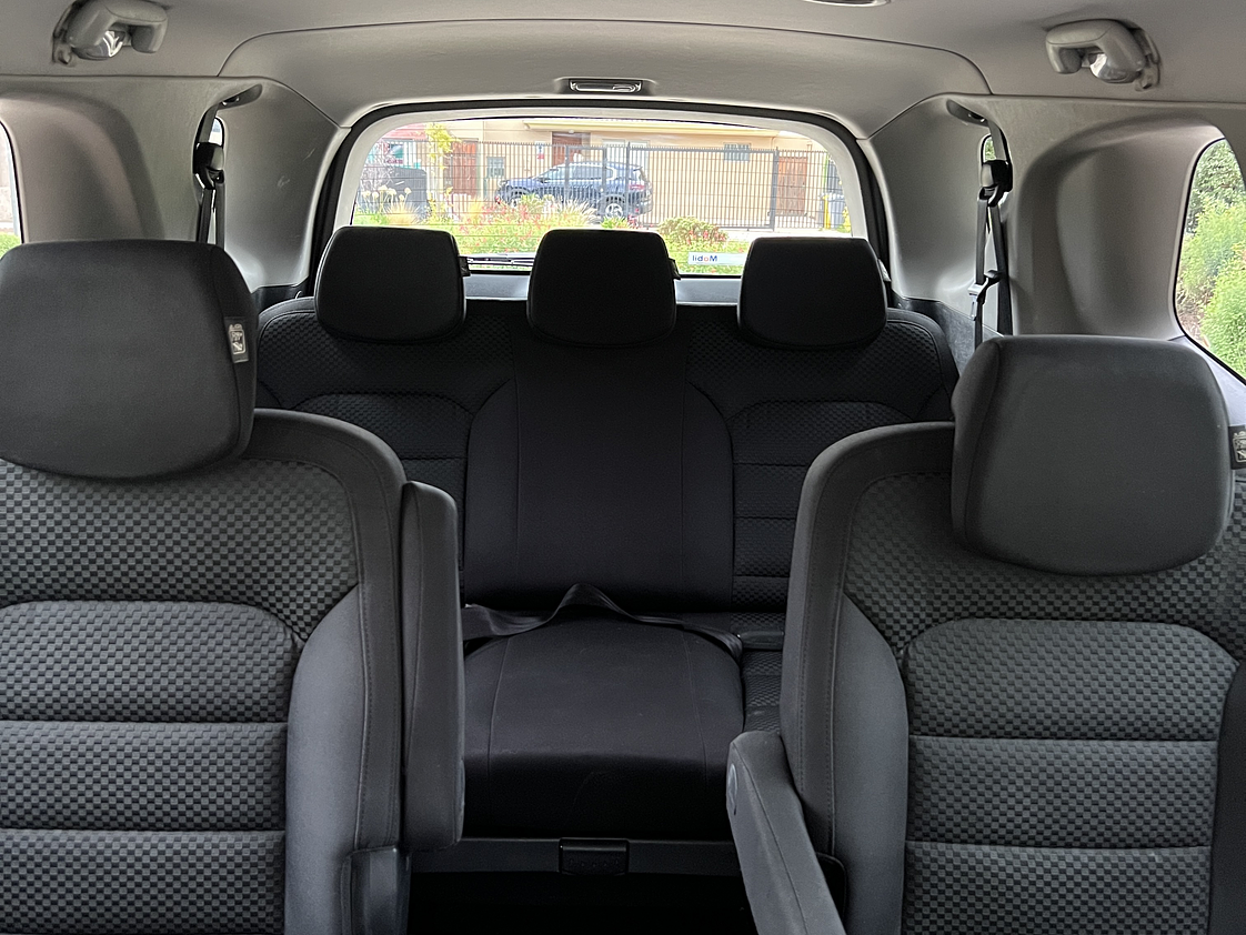 Ssangyong Stavic 2.2 Diesel / Año 2017 15