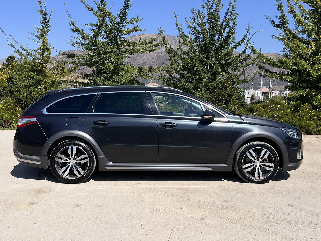 Peugeot 508 RXH / año 2016 11