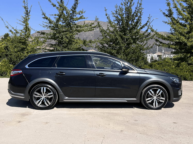 Peugeot 508 RXH / año 2016 11