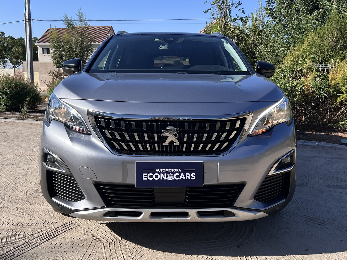 Peugeot 3008 Allure HDI  1.6 / Año 2018 5