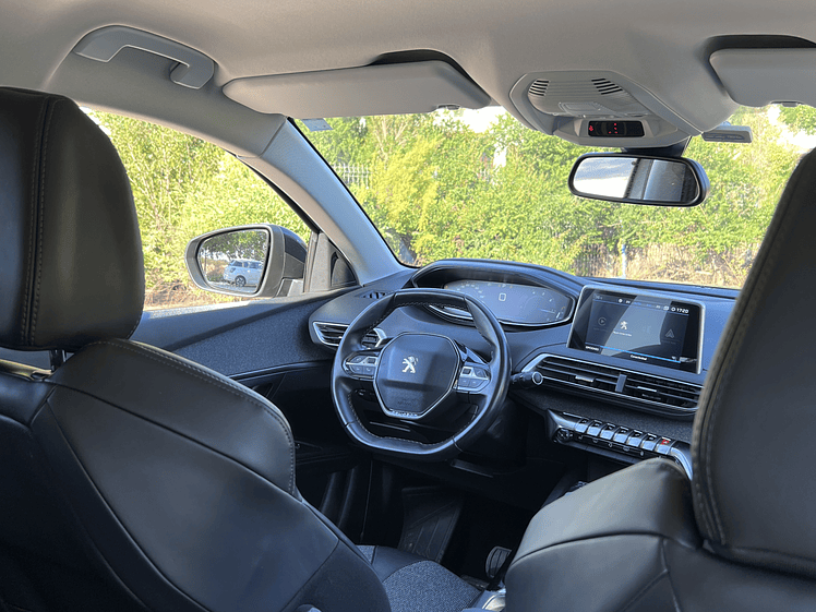 Peugeot 3008 Allure HDI  1.6 / Año 2018 11