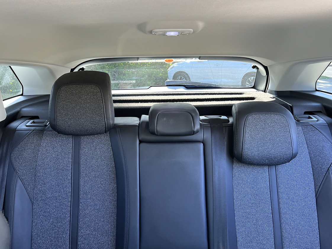 Peugeot 3008 Allure HDI  1.6 / Año 2018 14