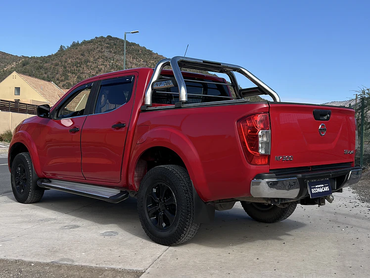 Nissan NP 300  SE / Año 2017 5