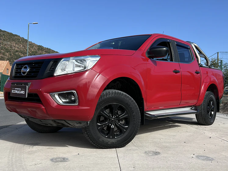Nissan NP 300  SE / Año 2017 1