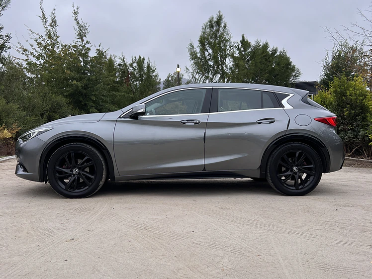 Infiniti QX30 1.6 AT / Año 2017 4