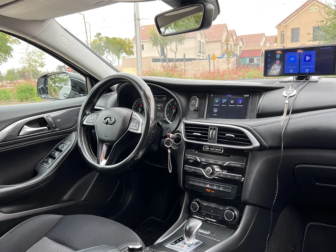 Infiniti QX30 1.6 AT / Año 2017 22