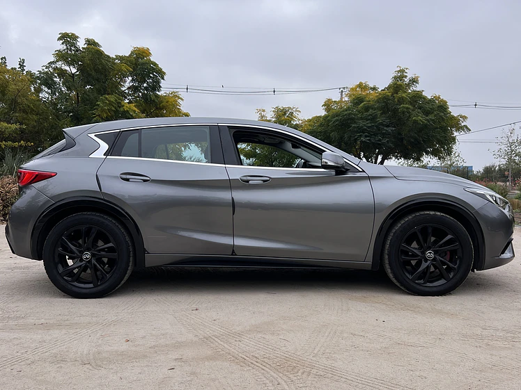 Infiniti QX30 1.6 AT / Año 2017 8