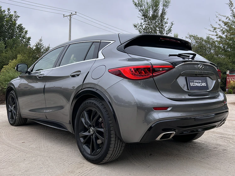 Infiniti QX30 1.6 AT / Año 2017 12