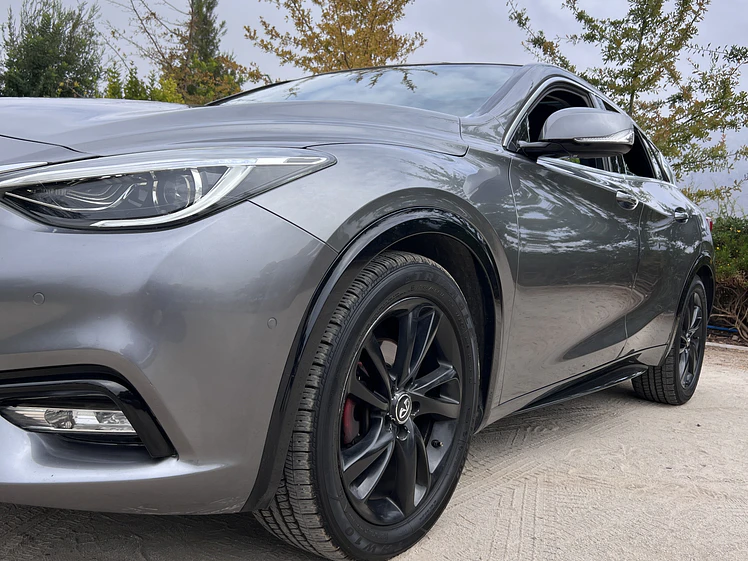 Infiniti QX30 1.6 AT / Año 2017 14