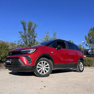 Opel Crossland 1.2 Automatico / Año 2022