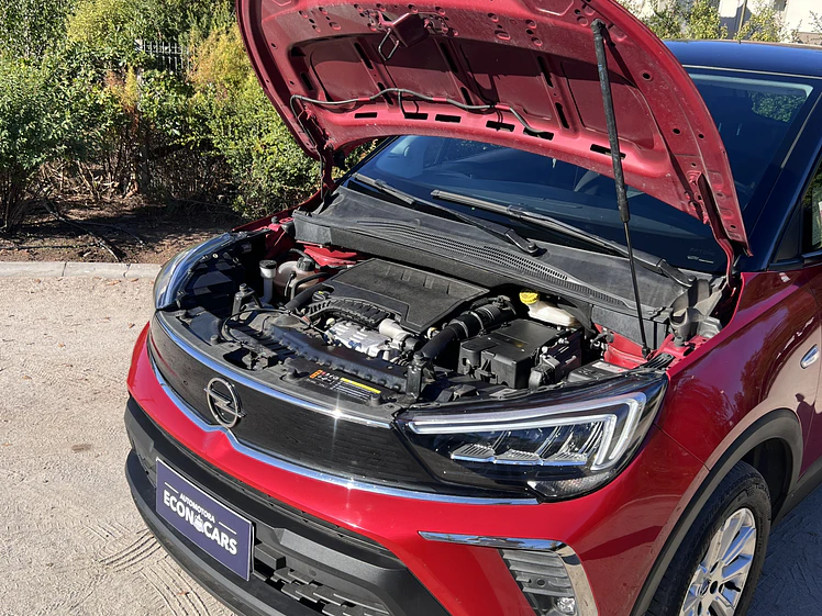 Opel Crossland 1.2 Automatico / Año 2022 9