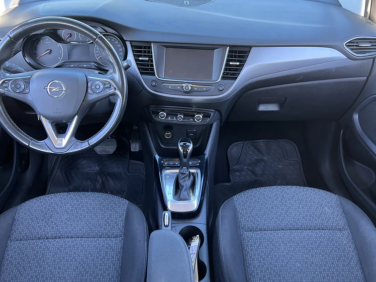 Opel Crossland 1.2 Automatico / Año 2022 13