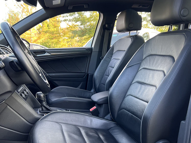 Volkswagen Tiguan Limited / Año 2018 16