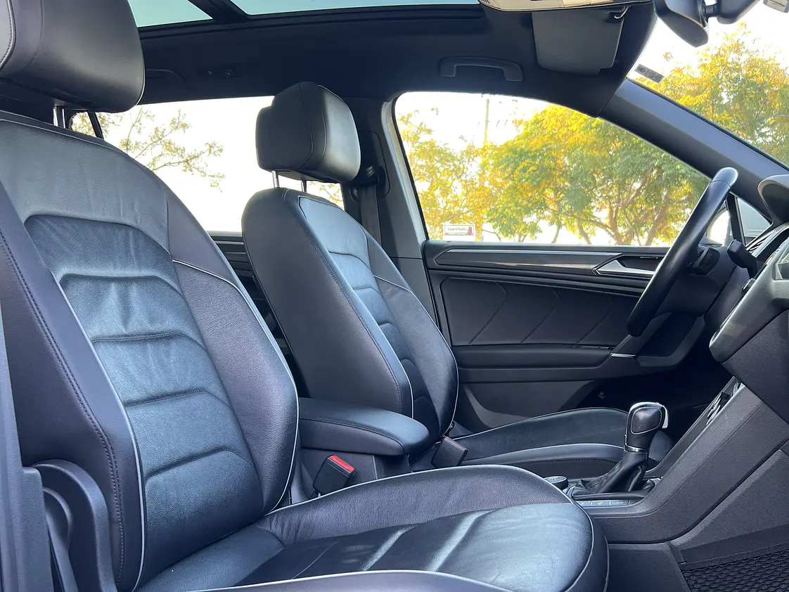 Volkswagen Tiguan Limited / Año 2018 12
