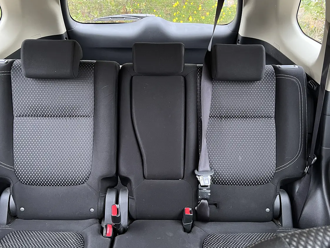 Mitsubishi Outlander 2.0 MT / Año 2019 18