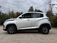 Mahindra KUV 100 / Año 2020 - Miniatura 2