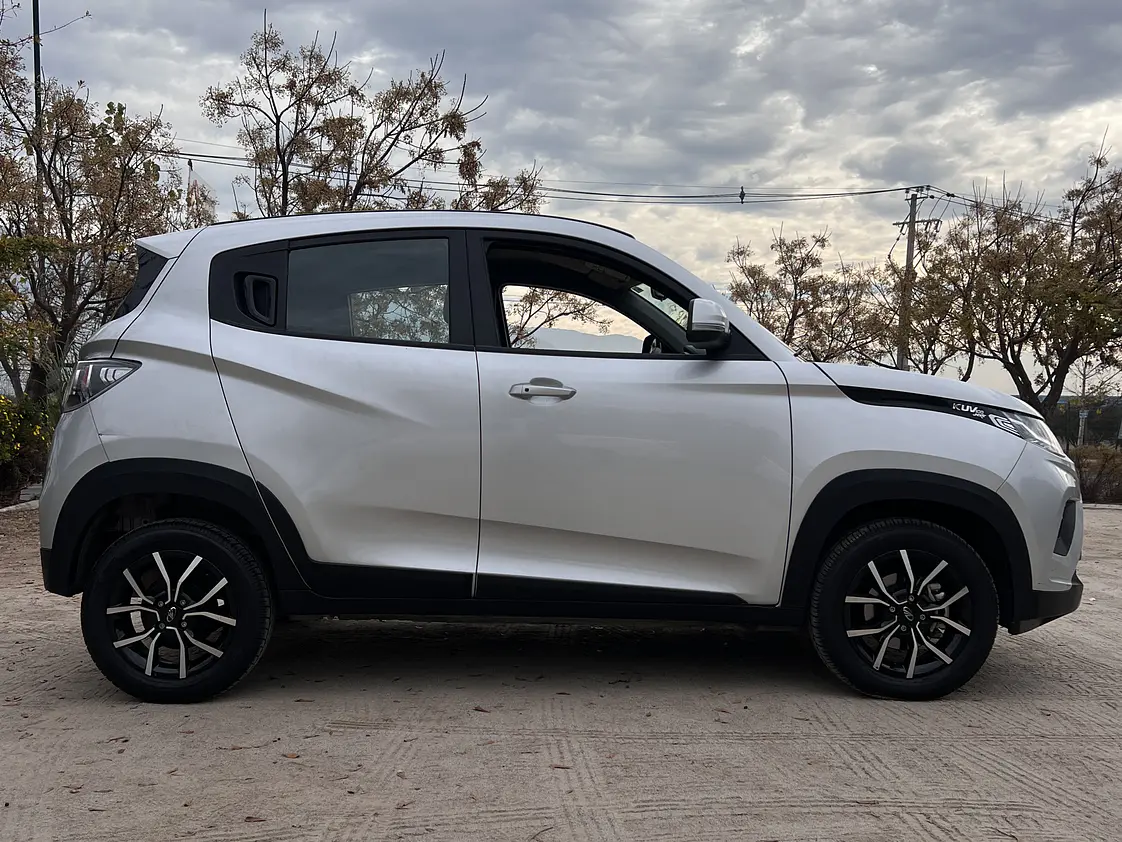 Mahindra KUV 100 / Año 2020 3