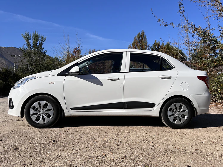 Hyundai Grand i10 / año 2017 2