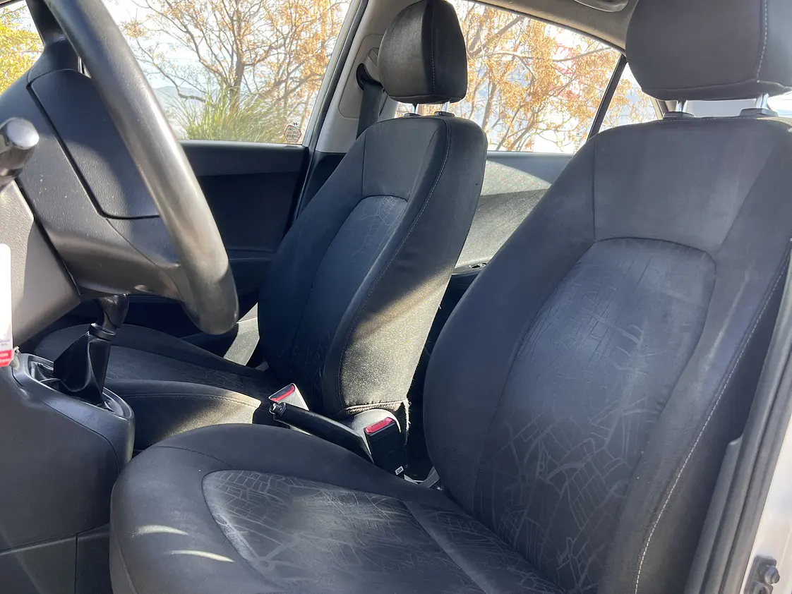 Hyundai Grand i10 / año 2017 12