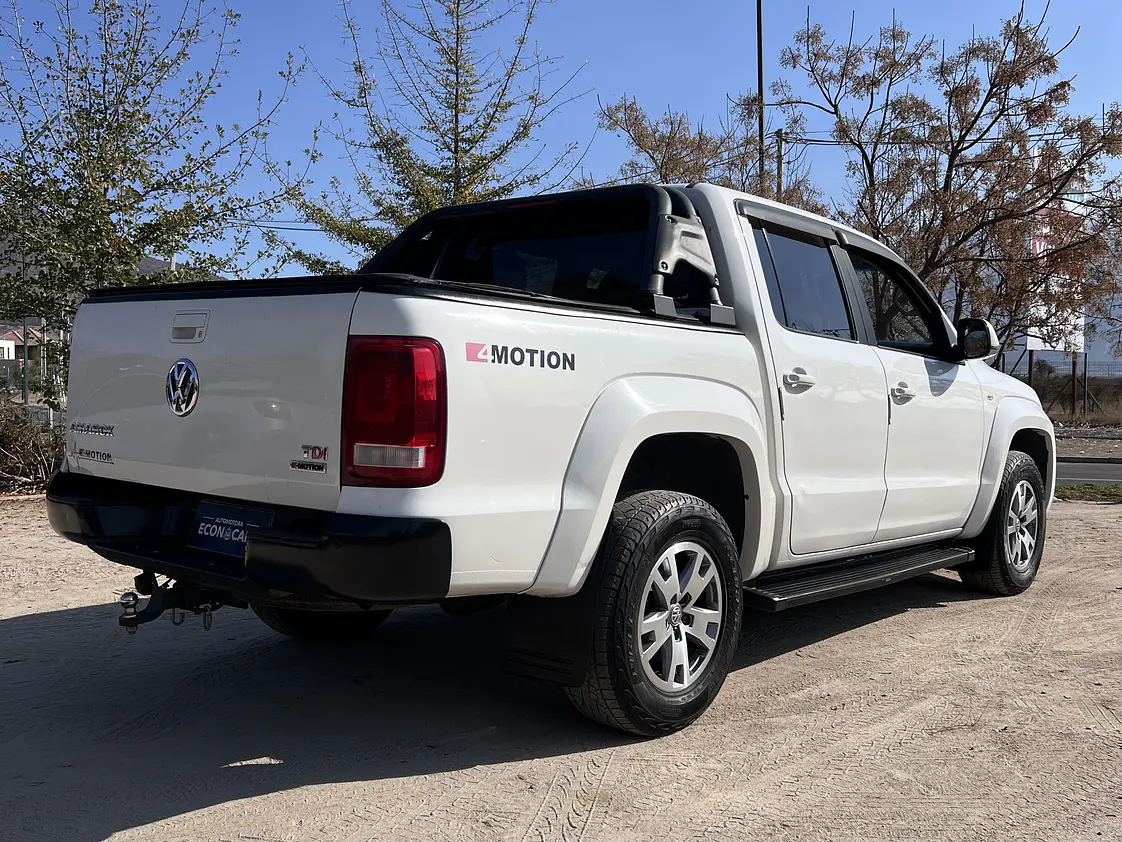 Volkswagen Amarok 4x4 TDI 2.0 / Año 2018 5
