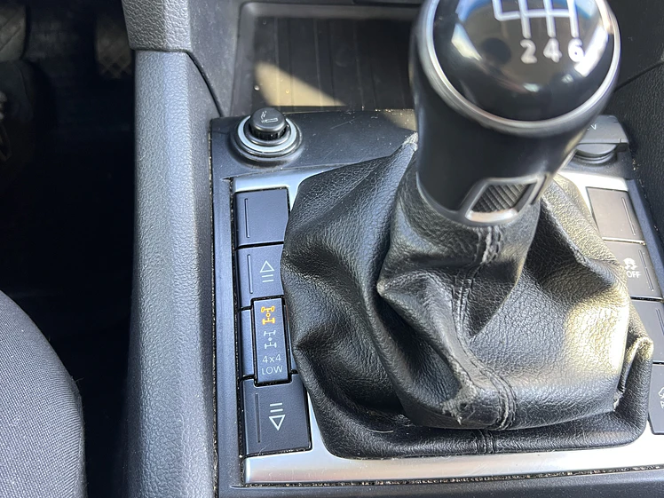 Volkswagen Amarok 4x4 TDI 2.0 / Año 2018 21