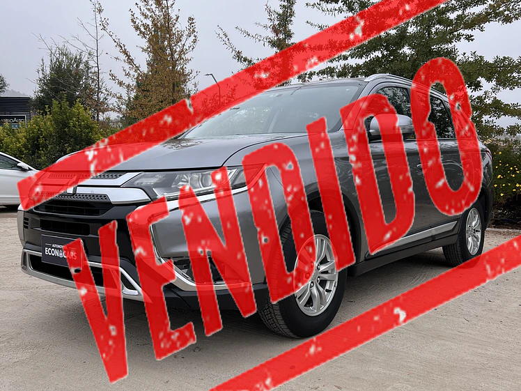 Mitsubishi Outlander 2.0 MT / Año 2019 1